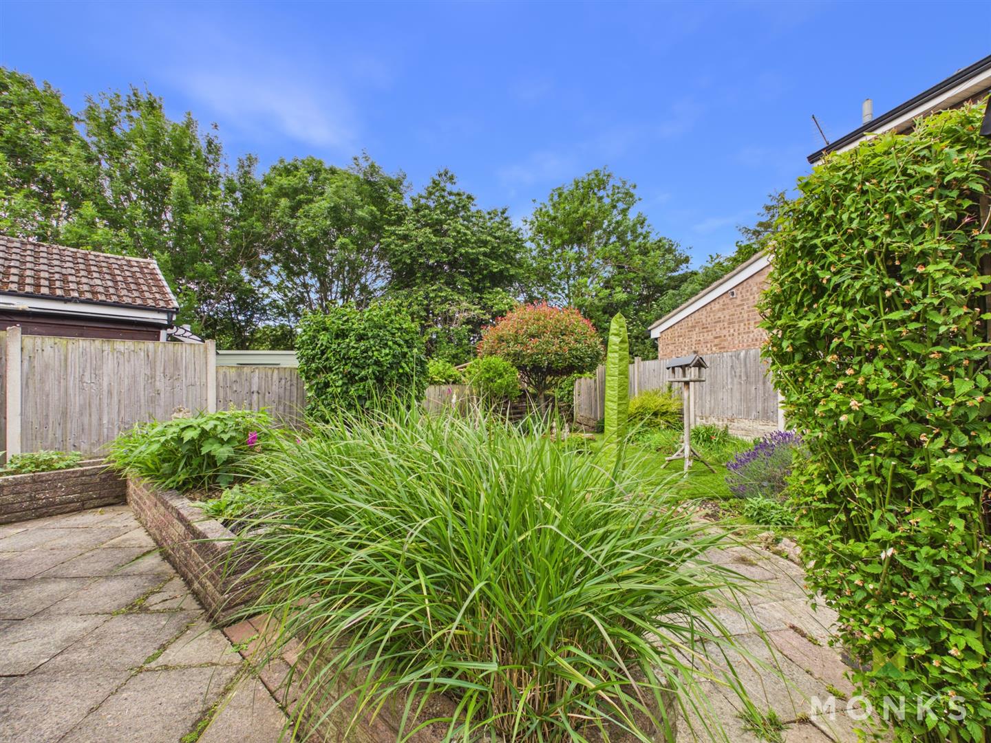 56 White Hart, Shrewsbury, SY3 7TE For Sale